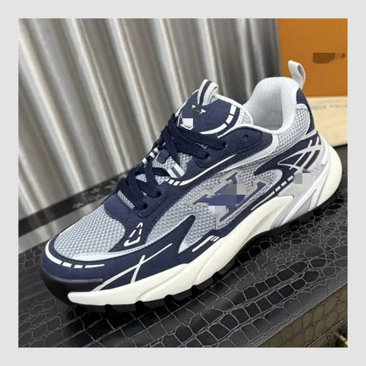 Chaussures Louis Vuitton — vue 1