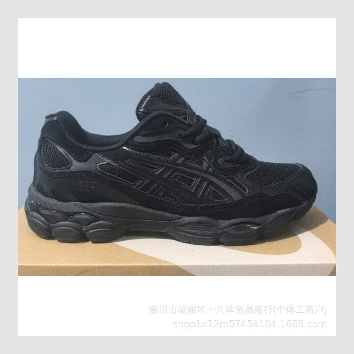 Chaussures Asics — vue 1