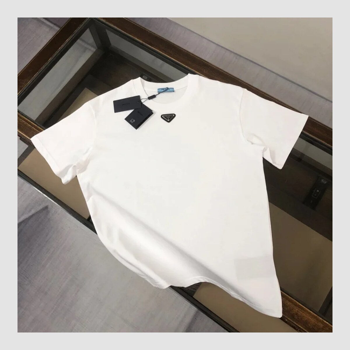 T-shirt Prada — vue 1