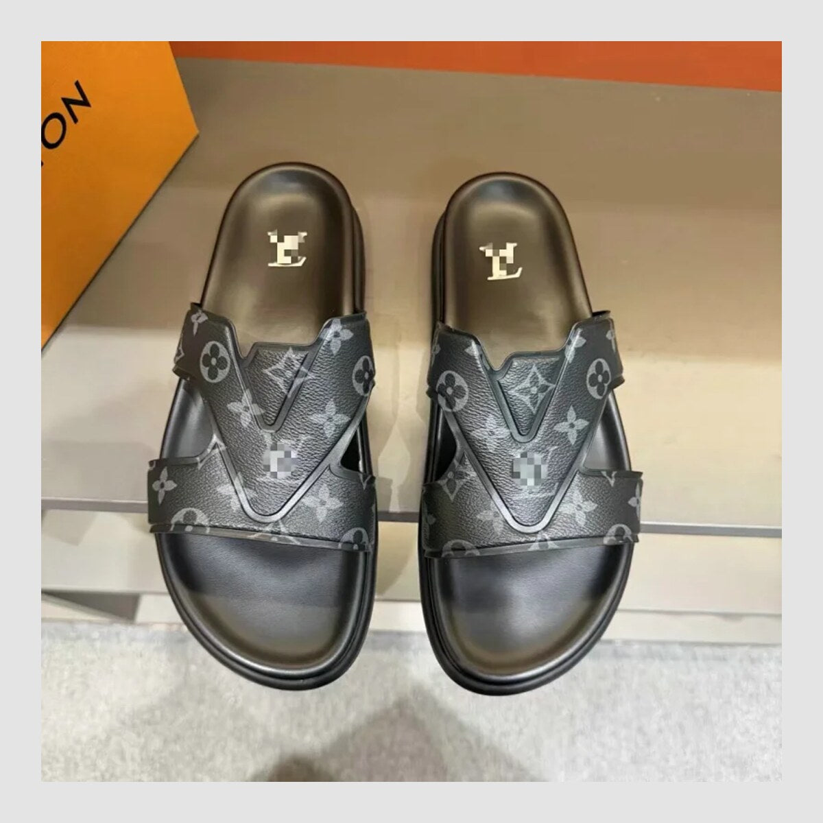 Chaussures Louis Vuitton — vue 1