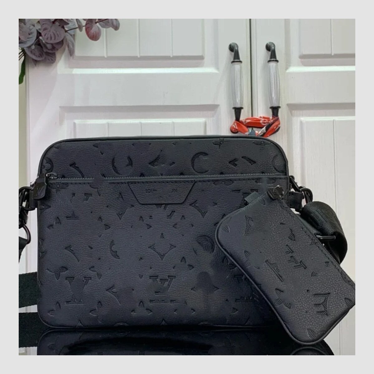 Sacoche Louis Vuitton — vue 1