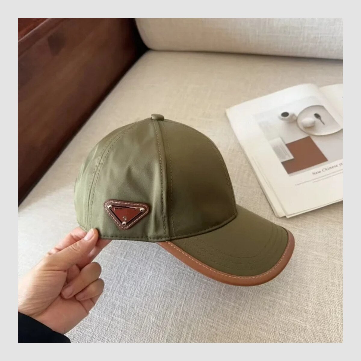 Casquette Prada — vue 1