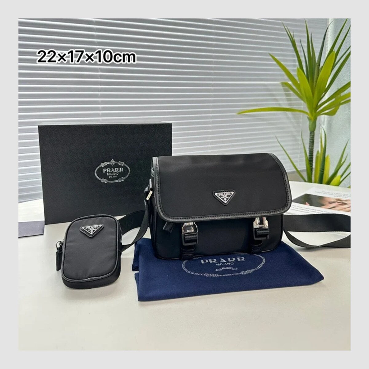 Casquette Prada — vue 1