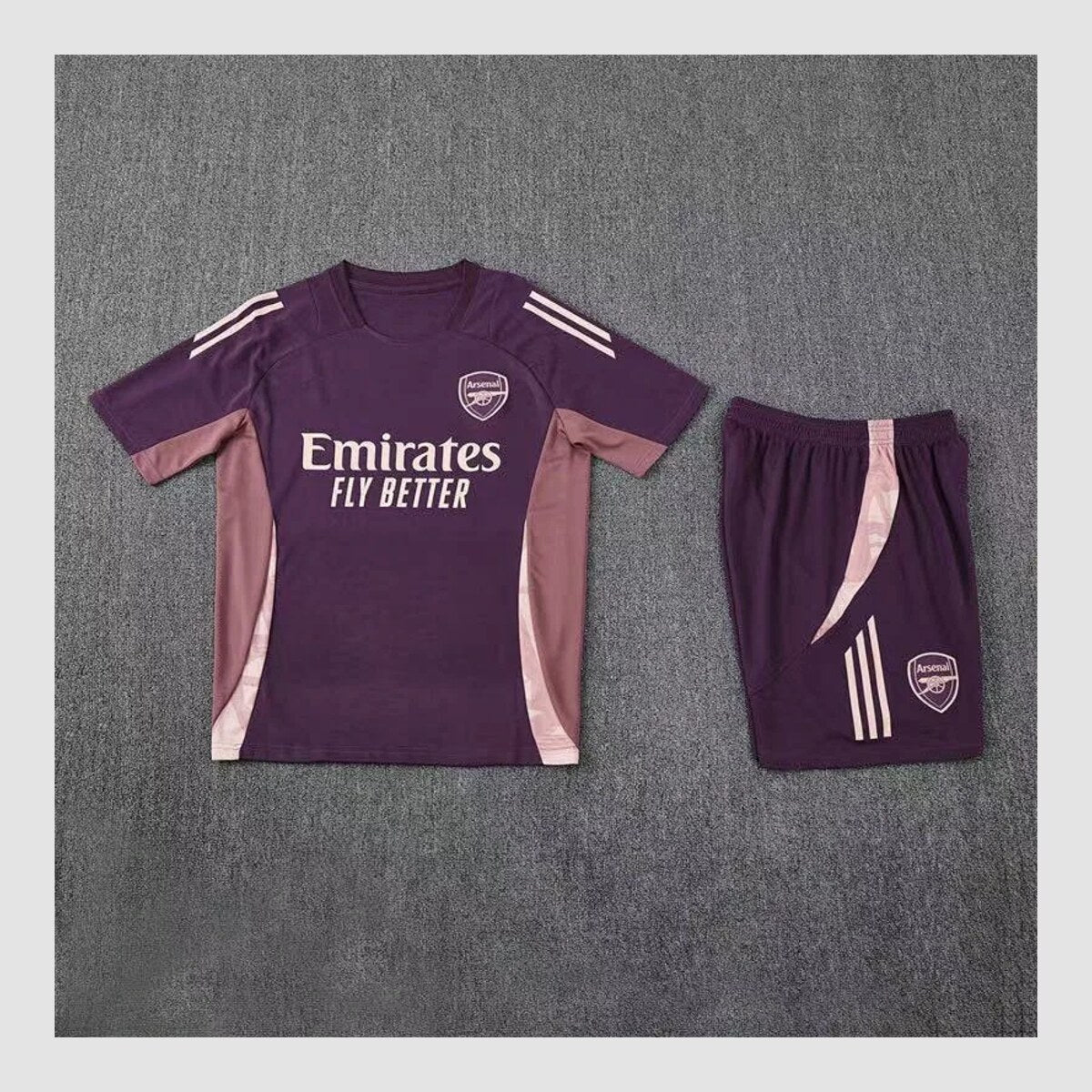 T-shirt Adidas — vue 1