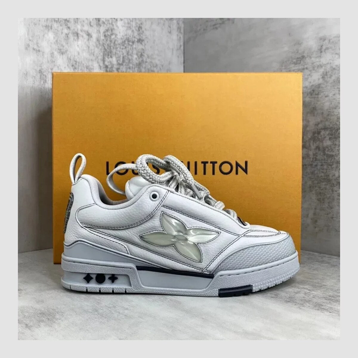 Chaussures Louis Vuitton — vue 1