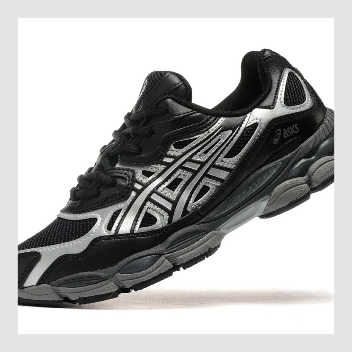 Chaussures Asics — vue 1