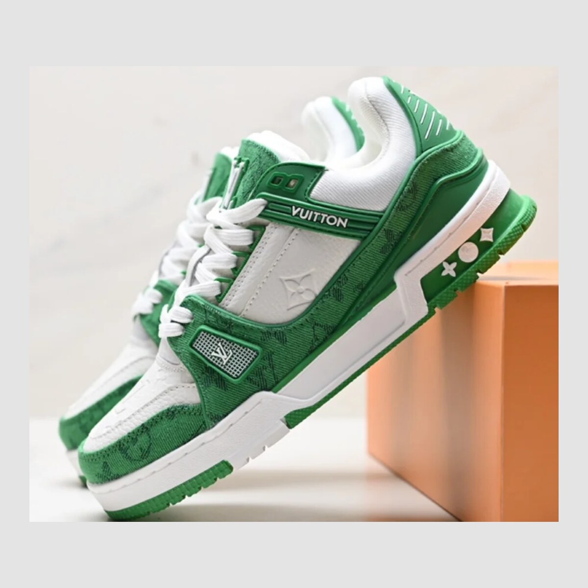 Chaussures Louis Vuitton — vue 1