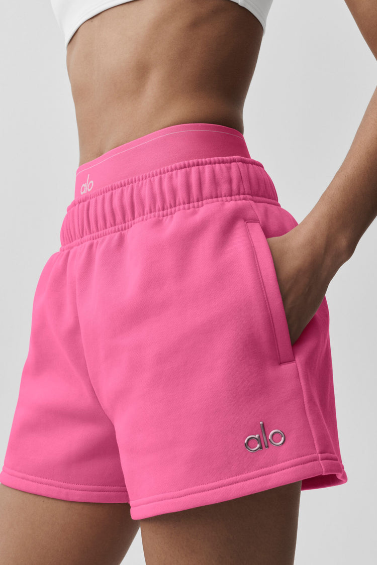 Accolade Short