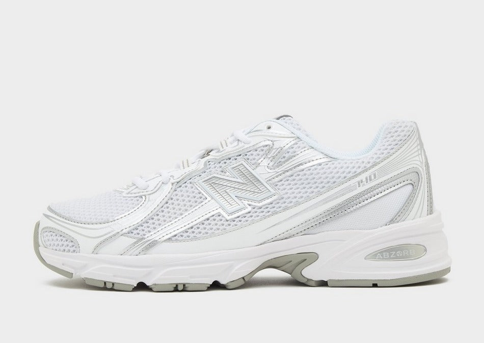 New Balance 740